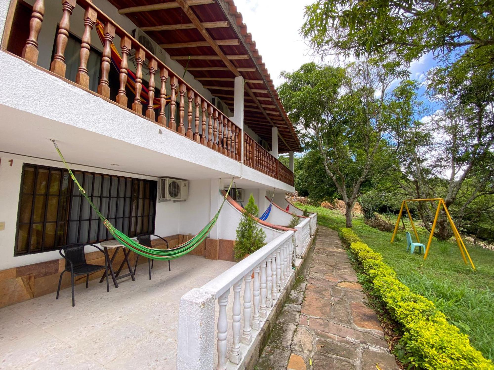 Hotel Campestre La Trinidad San Gil Exterior foto
